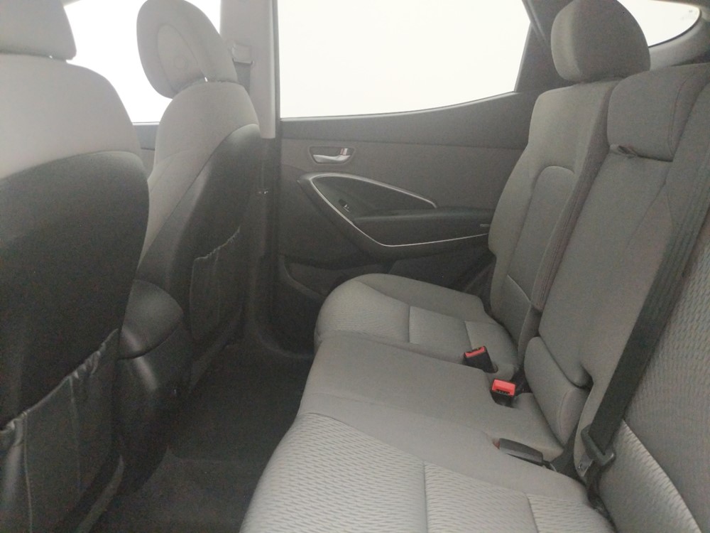 2017 Hyundai Santa Fe - Driver Rear Seat