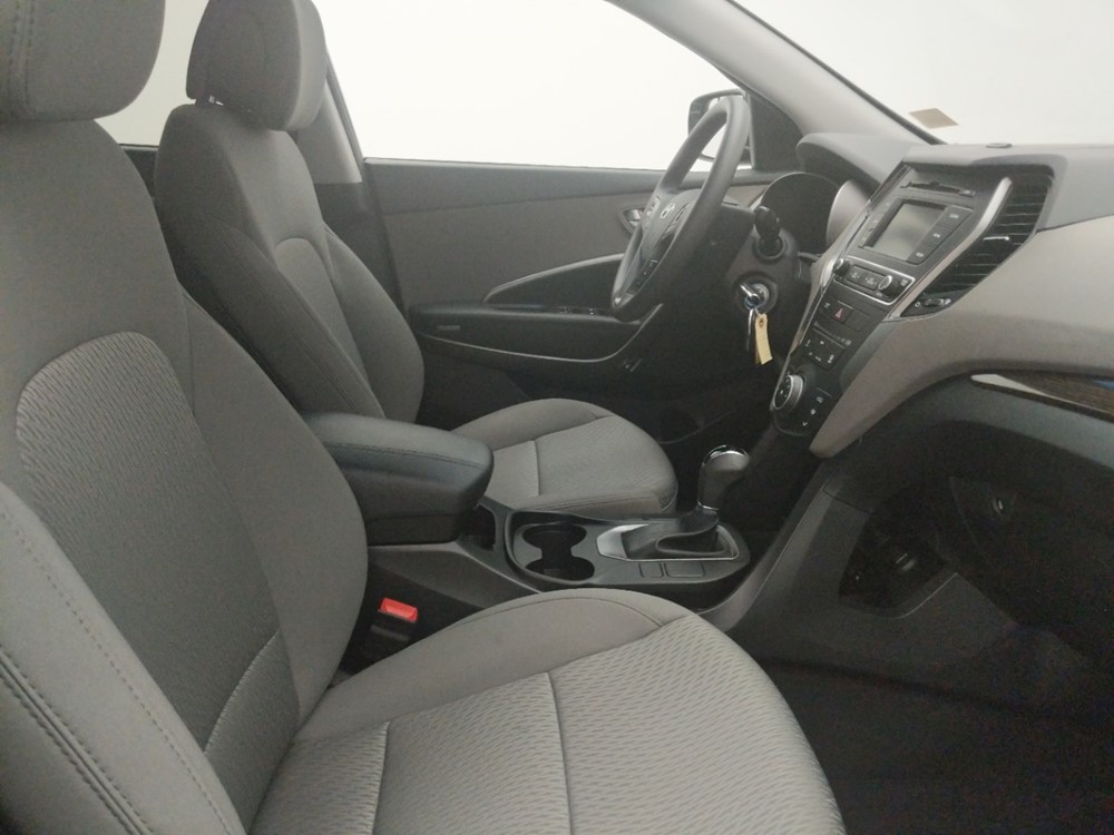 2017 Hyundai Santa Fe - Passenger Front Seat