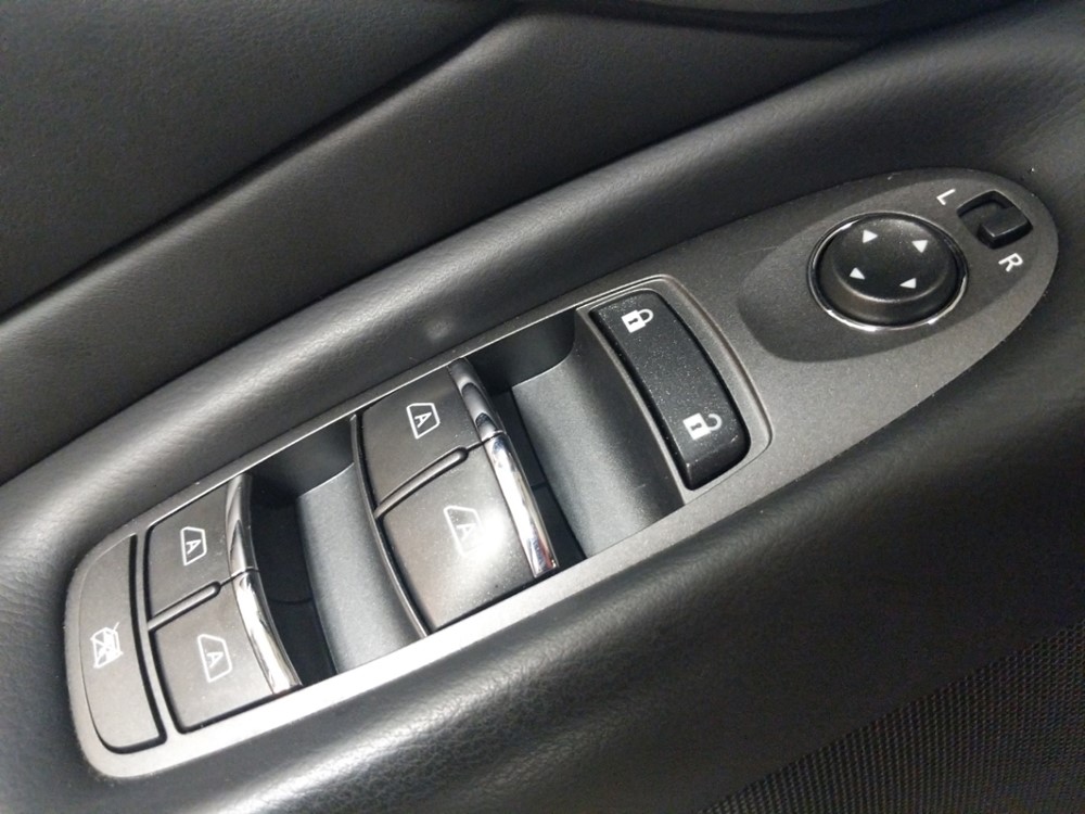 2018 INFINITI Q50 - Driver Power Windows/Lock Control