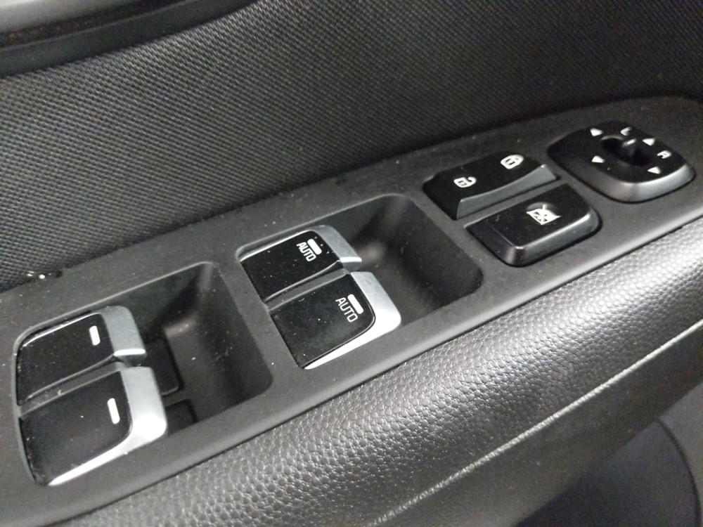 2018 Kia Soul - Driver Power Windows/Lock Control