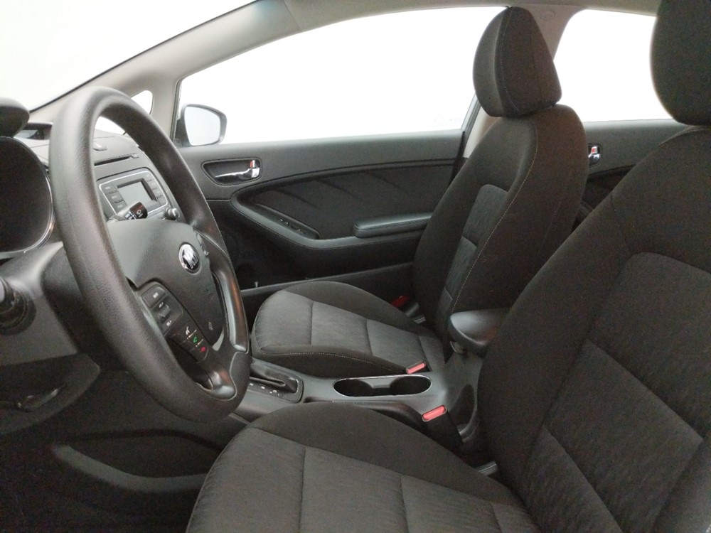 2016 Kia Forte - Driver Front Seat