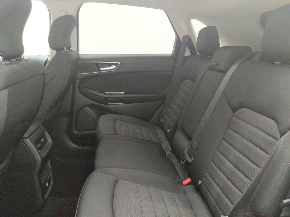2016 Ford Edge - Driver Rear Seat