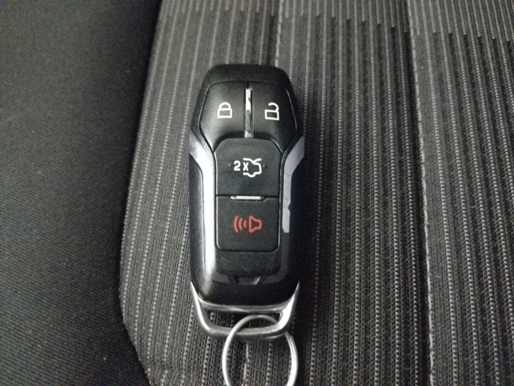 2016 Ford Edge - Keys