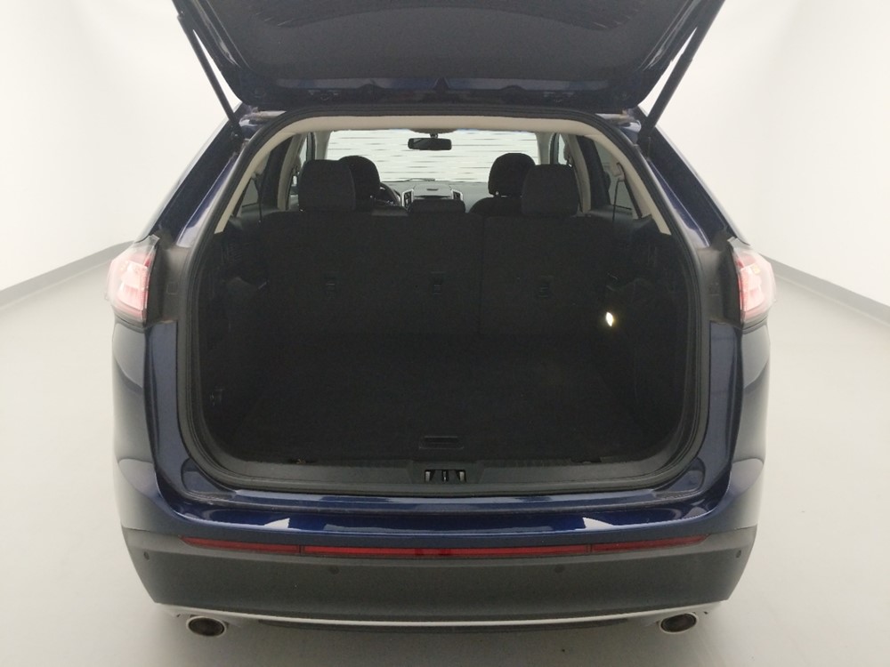 2016 Ford Edge - Trunk