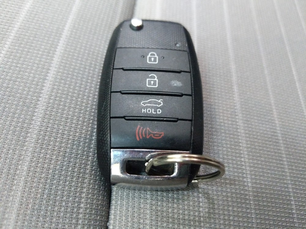 2015 Kia Forte - Keys