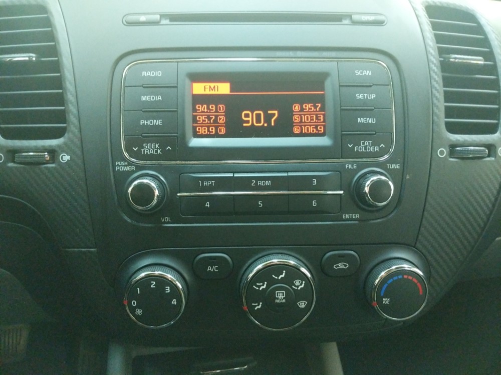 2015 Kia Forte - Stereo Package