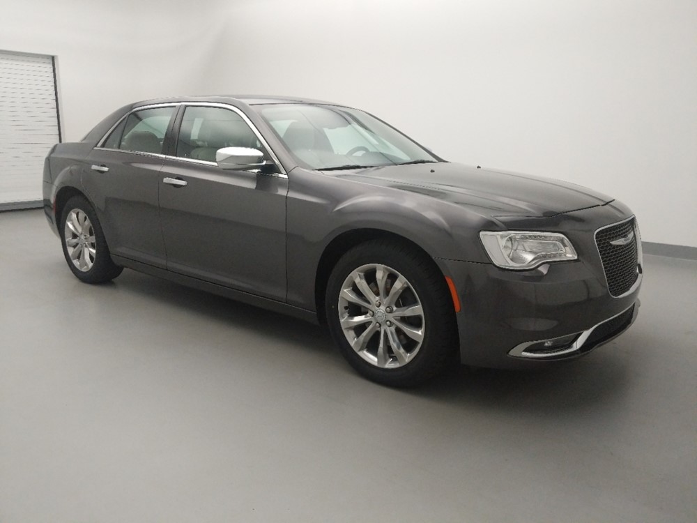 2018 Chrysler 300 - Passenger Front Side