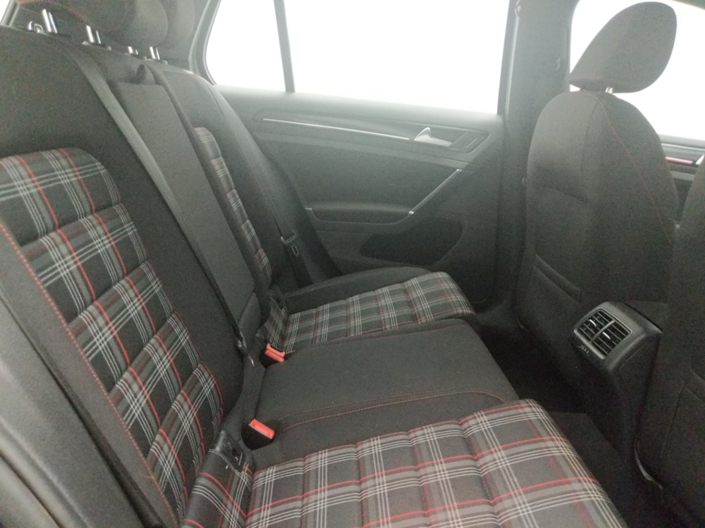 2017 Volkswagen Golf - Passenger Rear Seat