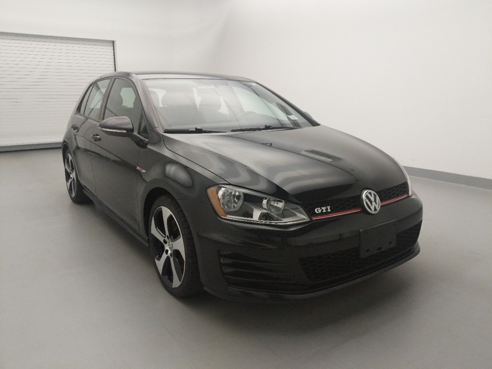 2017 Volkswagen Golf - Passenger Front Bumper