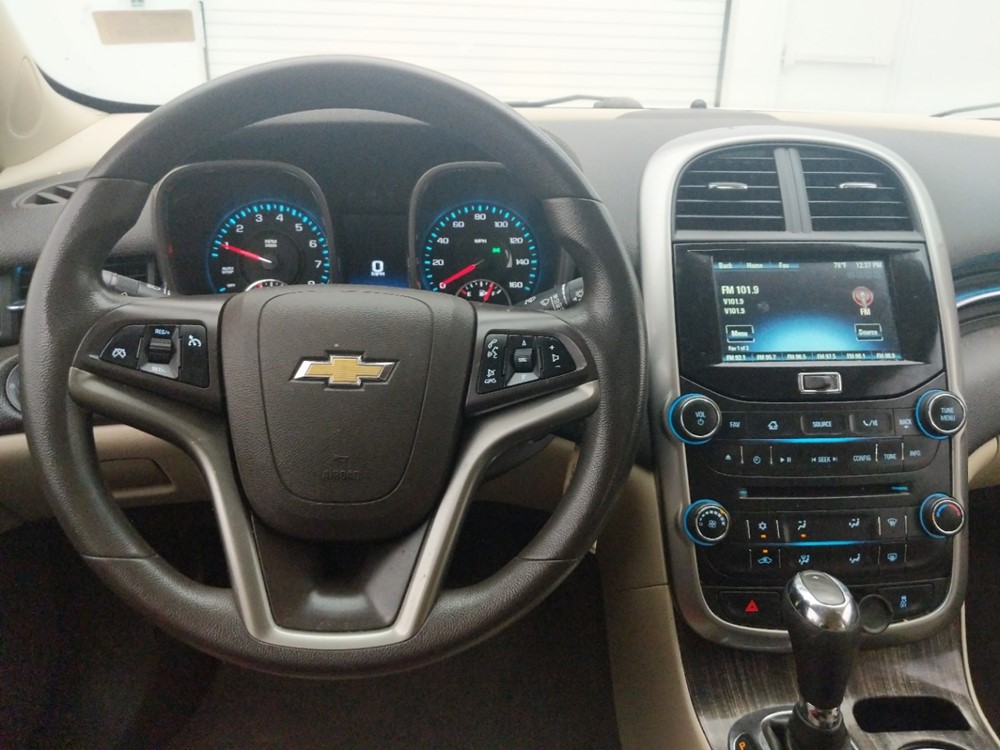 2016 Chevrolet Malibu - Driver Dash