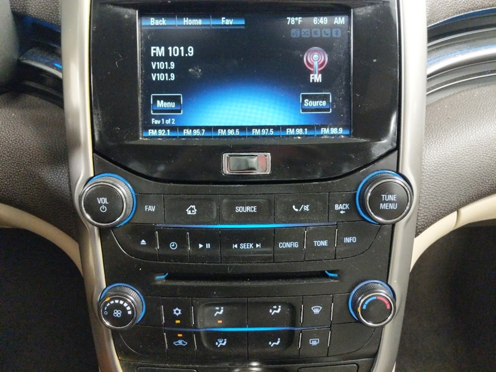 2016 Chevrolet Malibu - Stereo Package