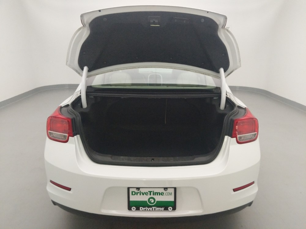 2016 Chevrolet Malibu - Trunk