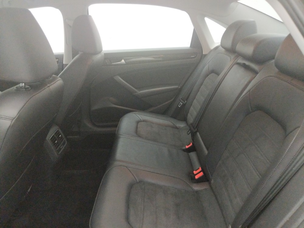 2015 Volkswagen Passat - Driver Rear Seat