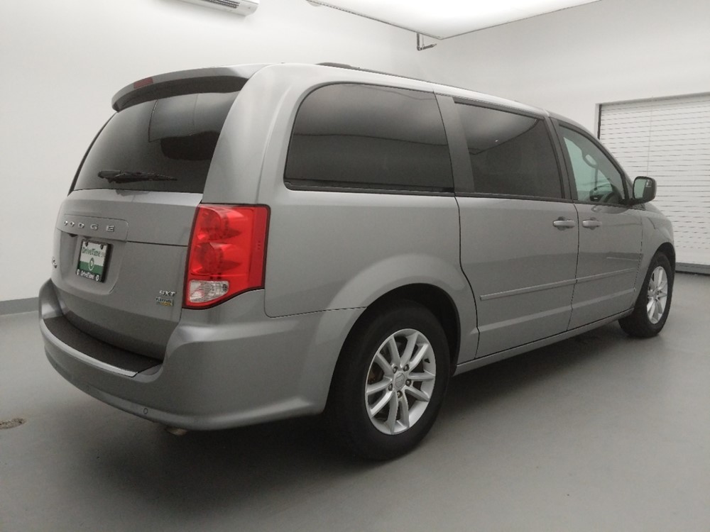2016 Dodge Grand Caravan - Passenger Rear Bumper