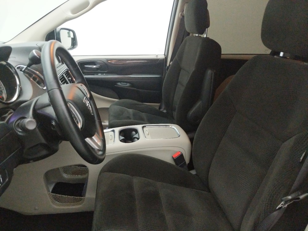 2016 Dodge Grand Caravan - Driver Front Seat