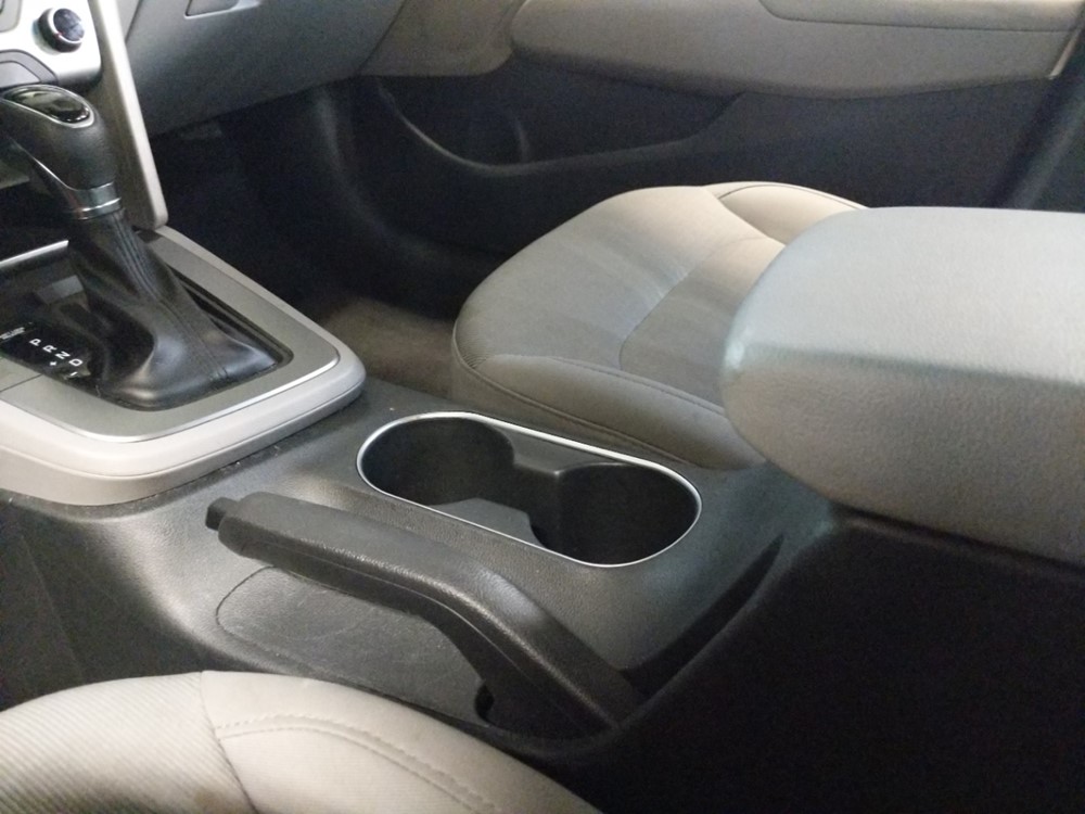 2017 Hyundai Elantra - Center Console/Cup Holders
