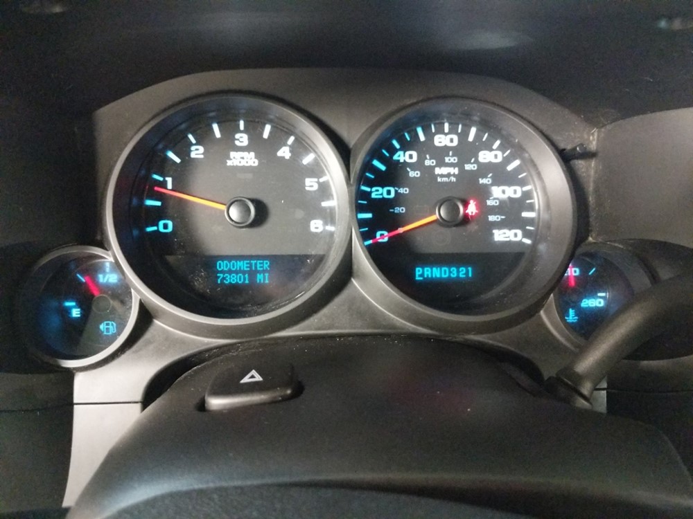 2009 Chevrolet Silverado 1500 - Odometer Close Up