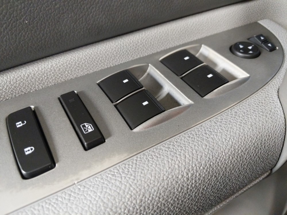 2009 Chevrolet Silverado 1500 - Driver Power Windows/Lock Control