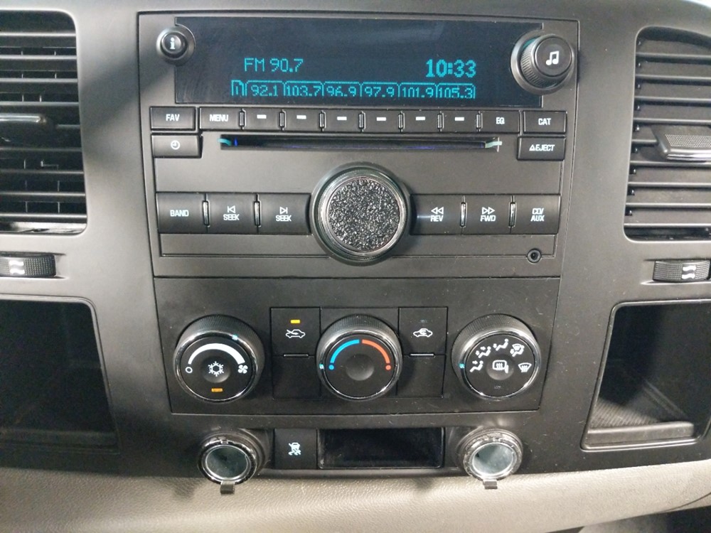 2009 Chevrolet Silverado 1500 - Stereo Package