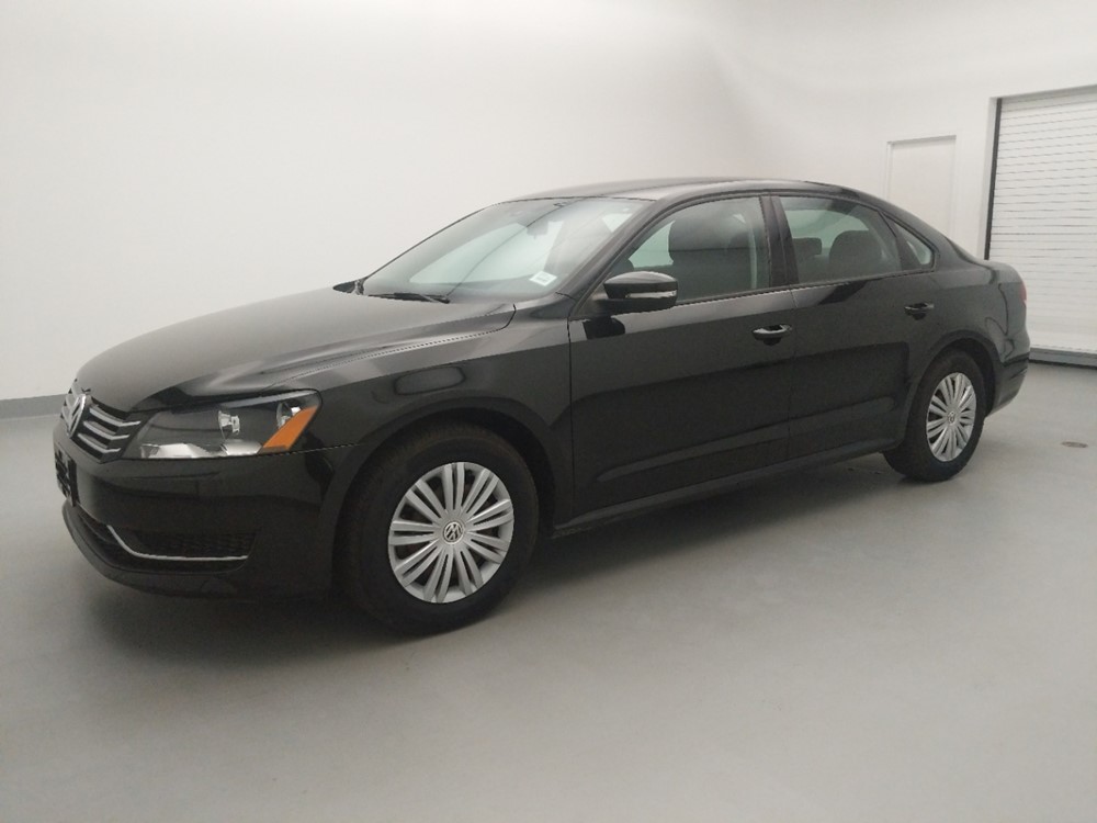 2015 Volkswagen Passat - Driver Front Side