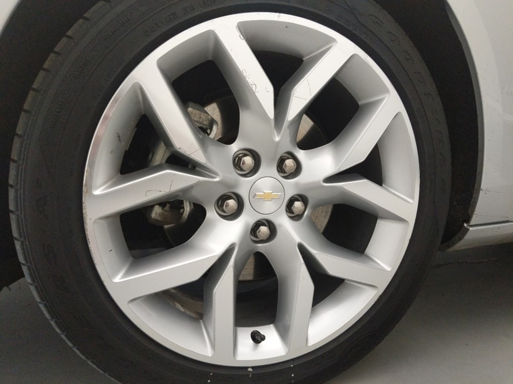 2018 Chevrolet Impala - Wheel