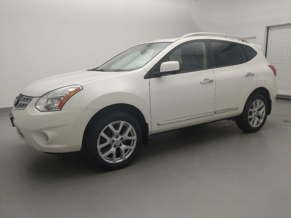 2013 Nissan Rogue - Driver Front Side
