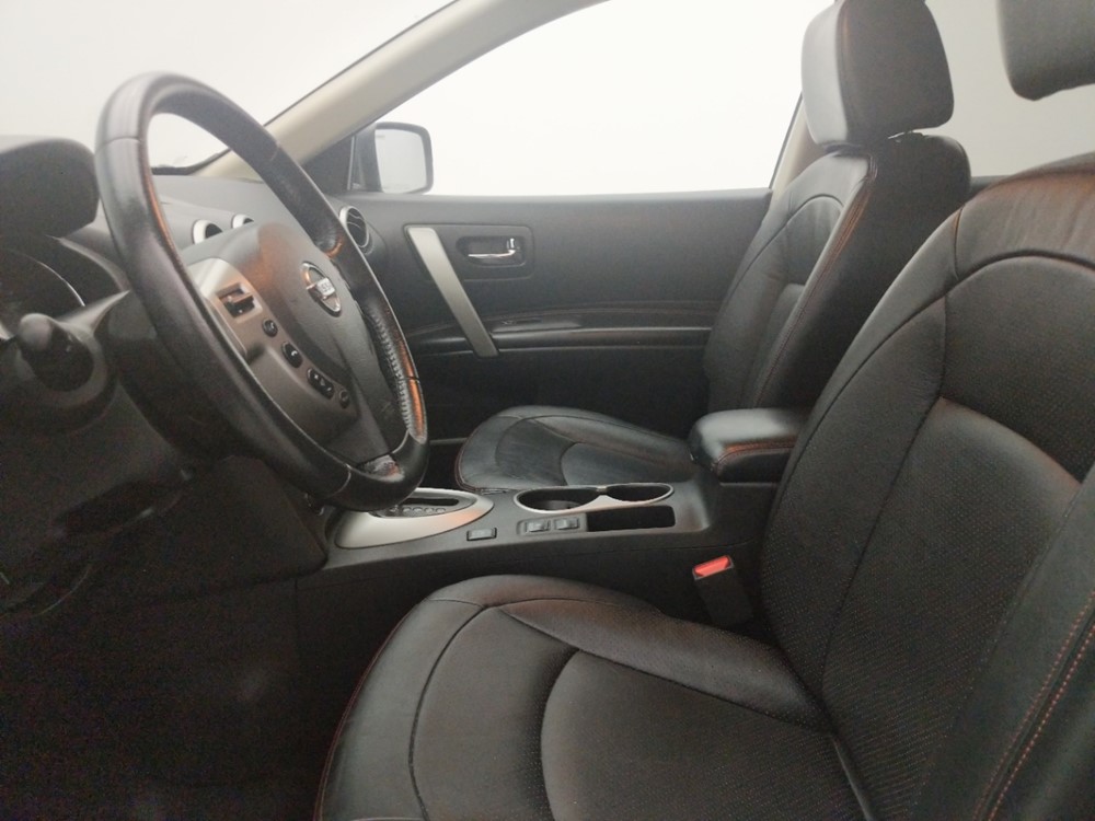 2013 Nissan Rogue - Driver Front Seat