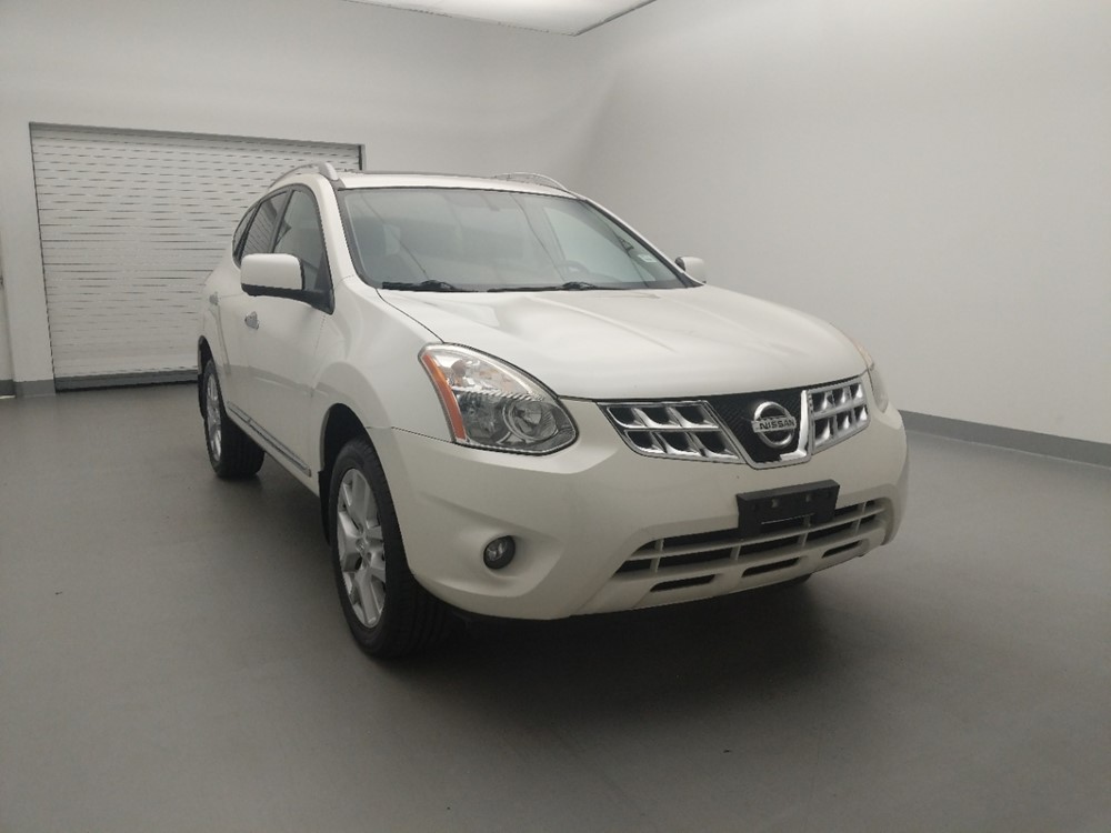2013 Nissan Rogue - Passenger Front Bumper