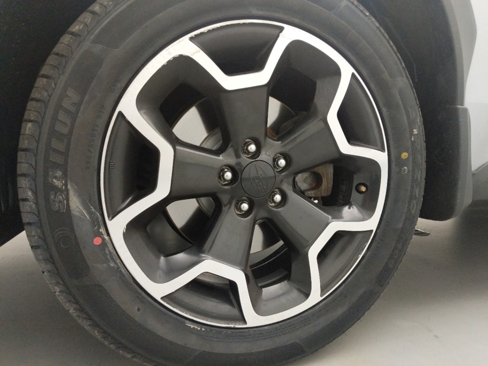 2014 Subaru XV Crosstrek - Wheel
