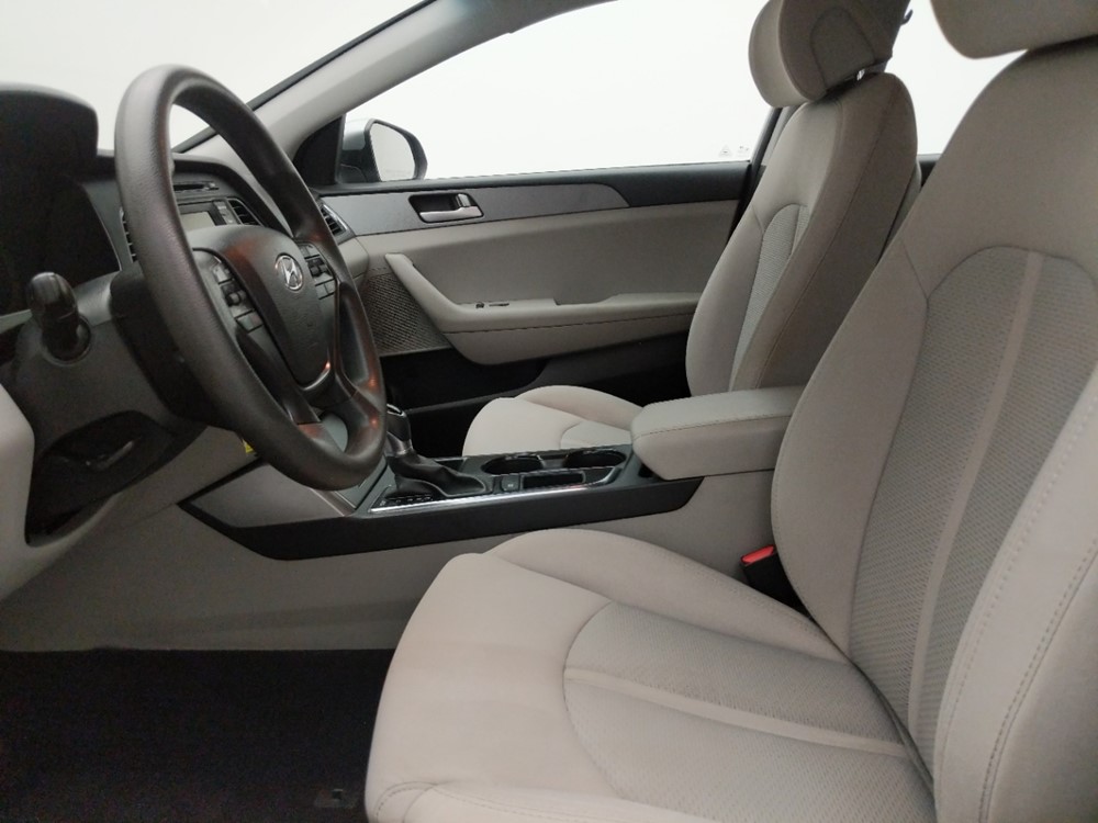 2017 Hyundai Sonata - Driver Front Seat