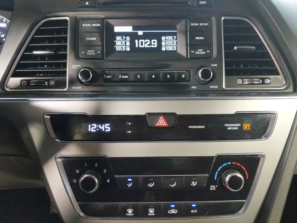 2017 Hyundai Sonata - Stereo Package