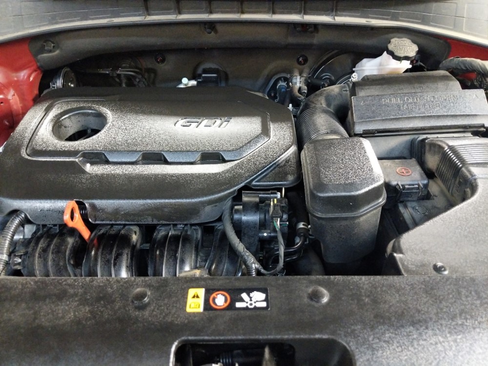 2017 Kia Sorento - Engine