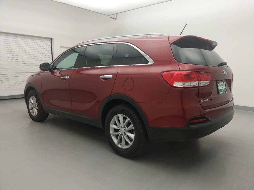 2017 Kia Sorento - Driver Rear Side