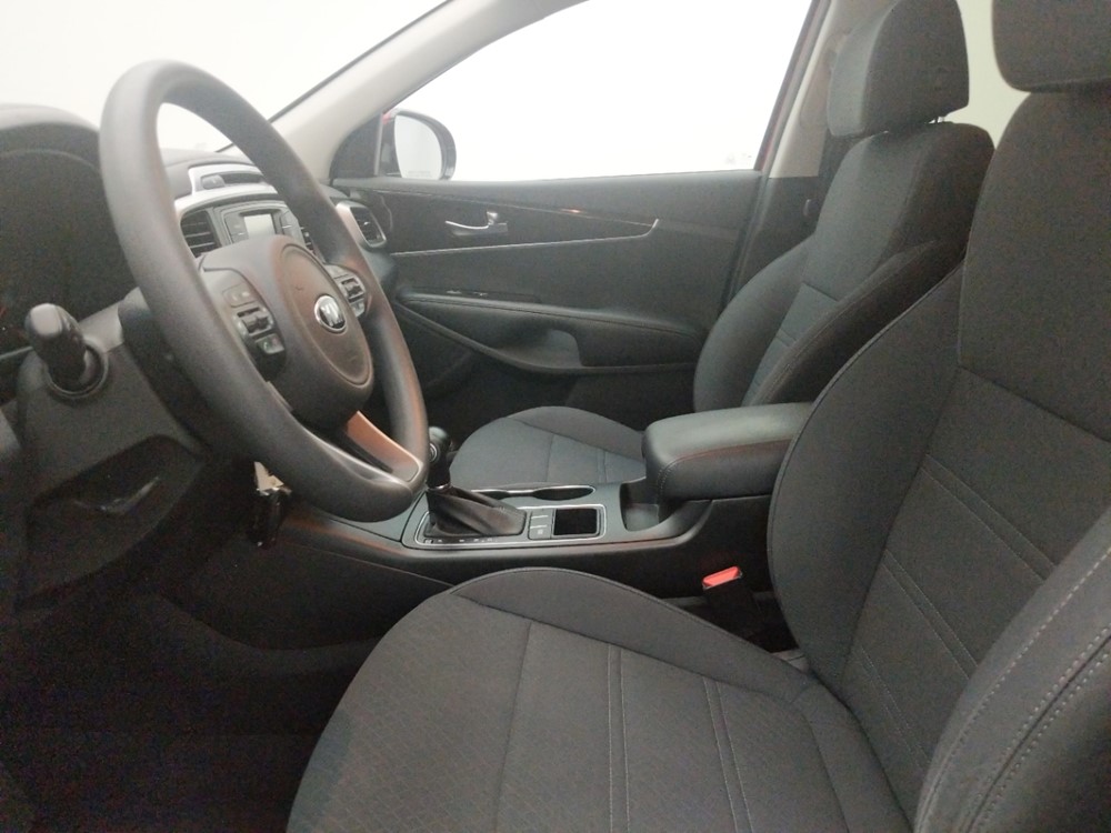 2017 Kia Sorento - Driver Front Seat