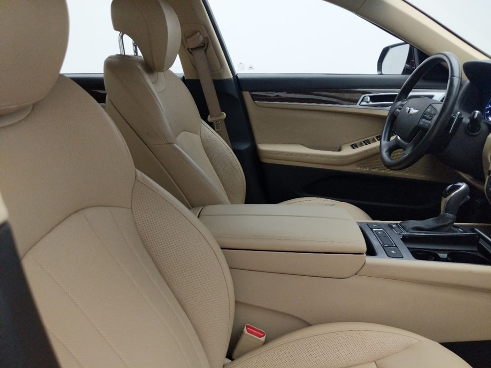 2016 Hyundai Genesis - Passenger Front Seat