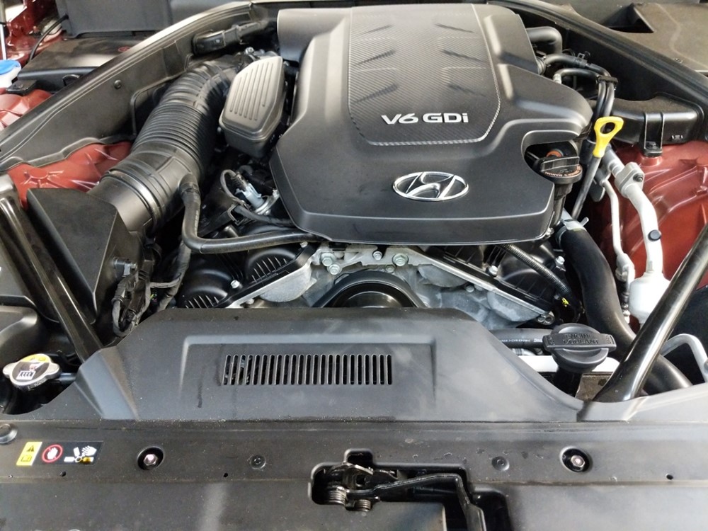 2016 Hyundai Genesis - Engine