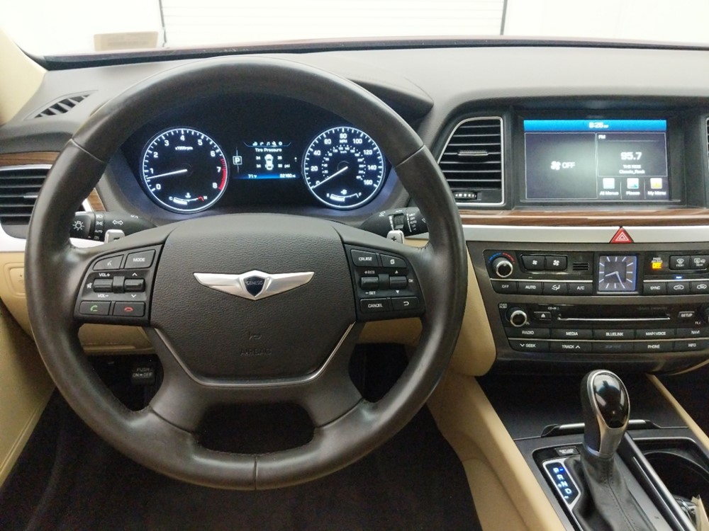 2016 Hyundai Genesis - Driver Dash