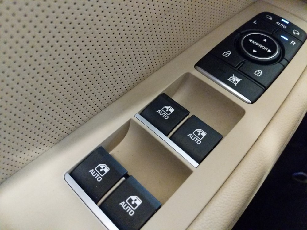 2016 Hyundai Genesis - Driver Power Windows/Lock Control
