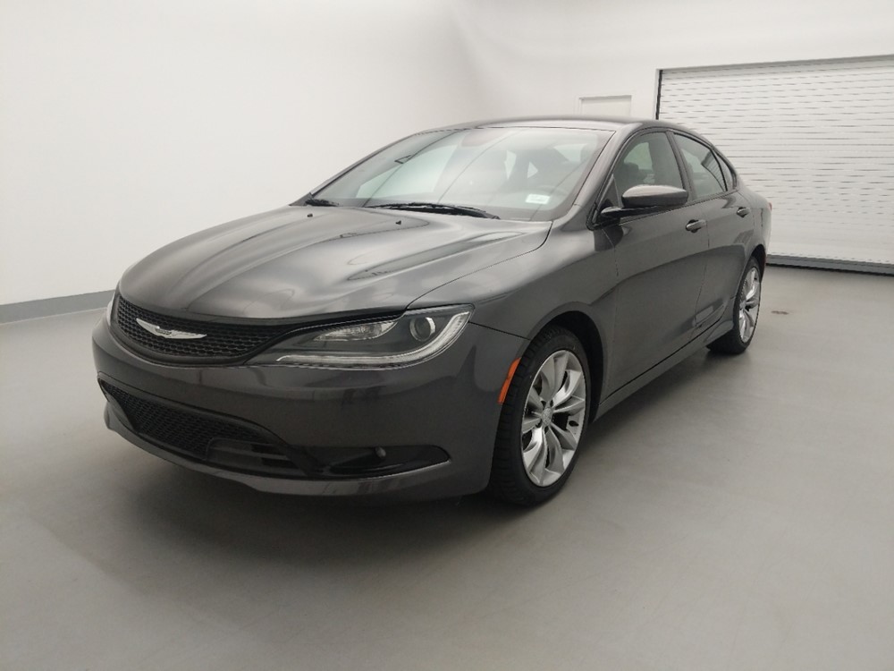 Used 2015 Chrysler 200 Driver Front Bumper