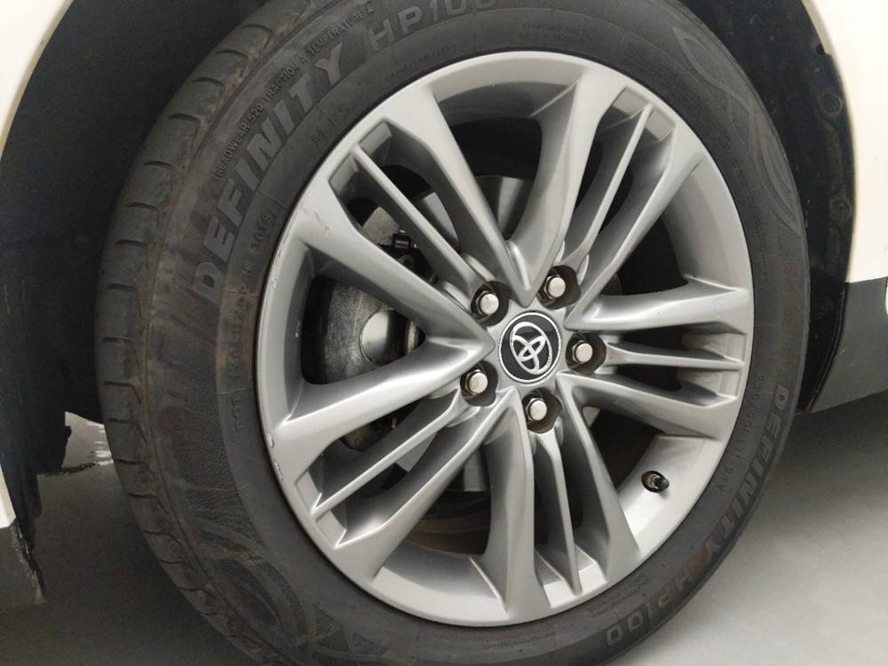 2017 Toyota Camry - Wheel