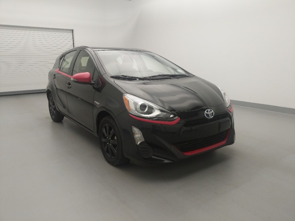 2016 Toyota Prius - Passenger Front Bumper