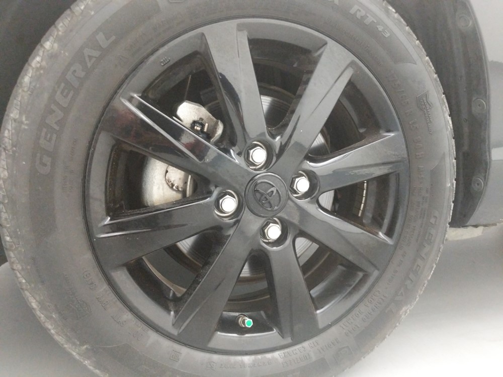2016 Toyota Prius - Wheel