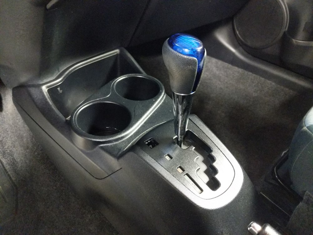 2016 Toyota Prius - Center Console/Cup Holders