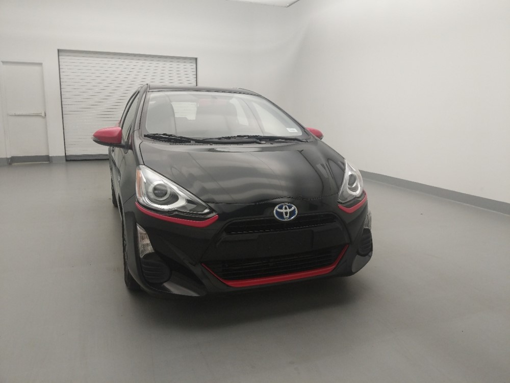 2016 Toyota Prius - Passenger Front Hood