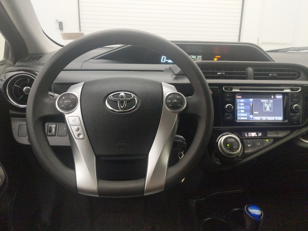 2016 Toyota Prius - Driver Dash