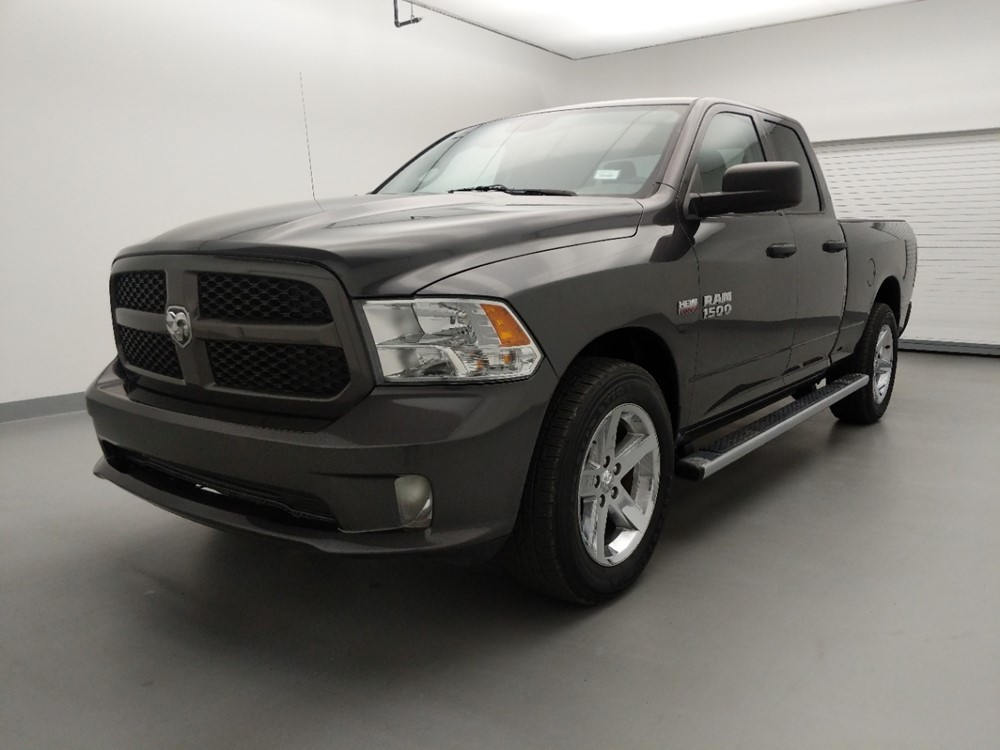 2017 Dodge Ram 1500 - Driver Front Bumper