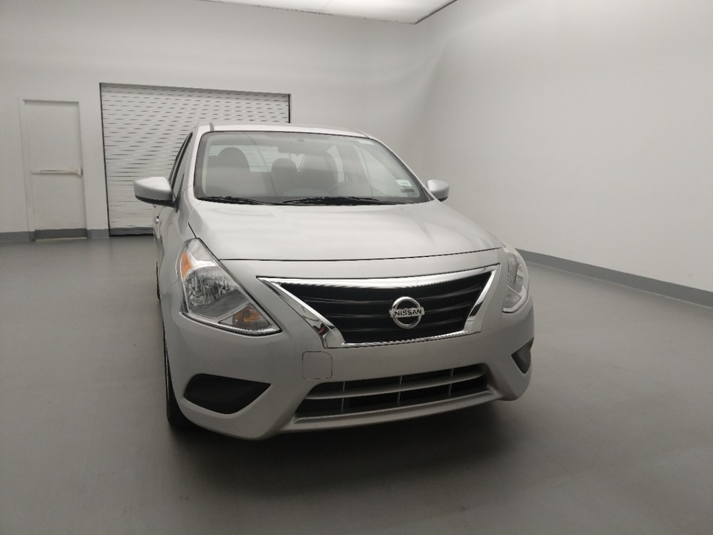 2017 Nissan Versa - Passenger Front Hood