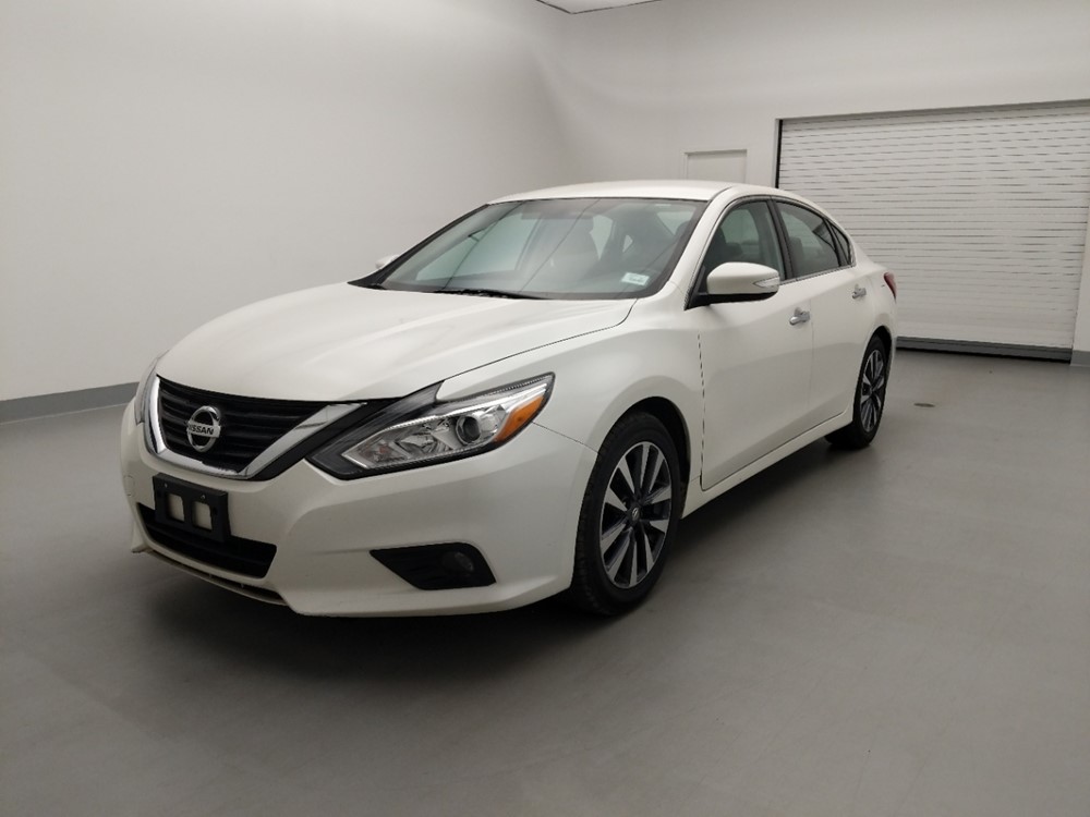 Used 2017 Nissan Altima Driver Front Bumper