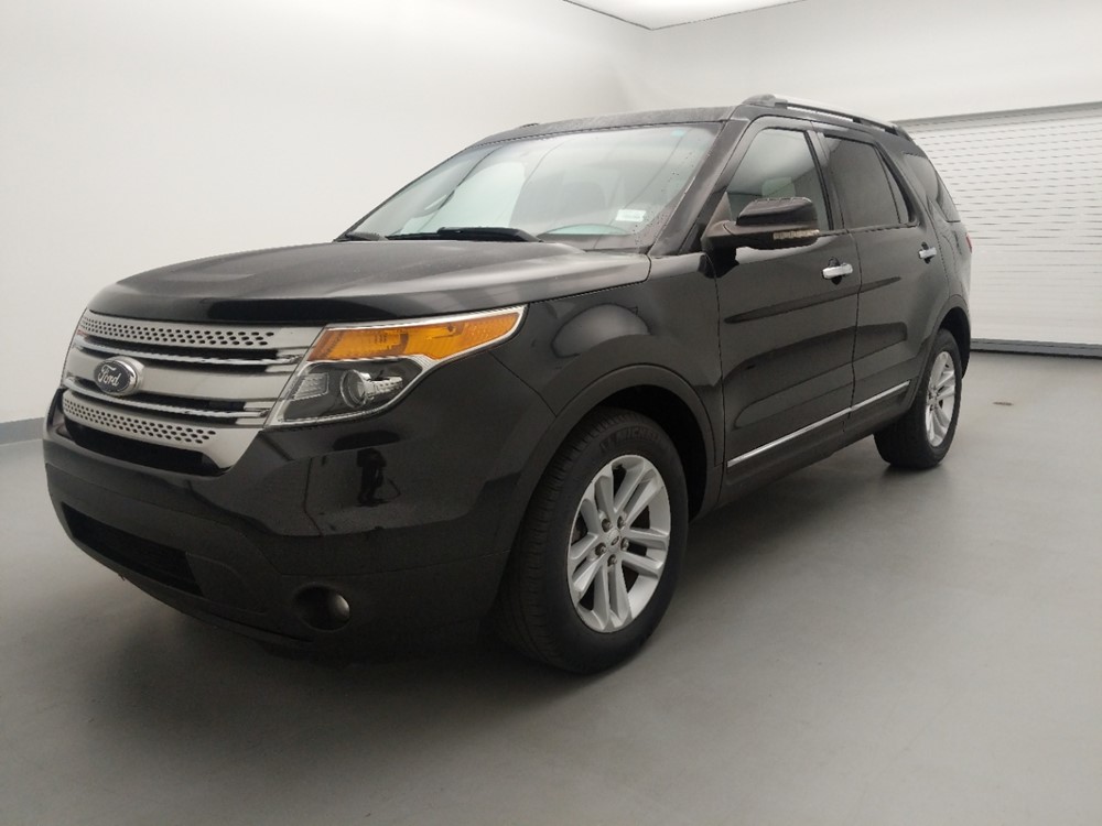 Used 2013 Ford Explorer Driver Front Bumper