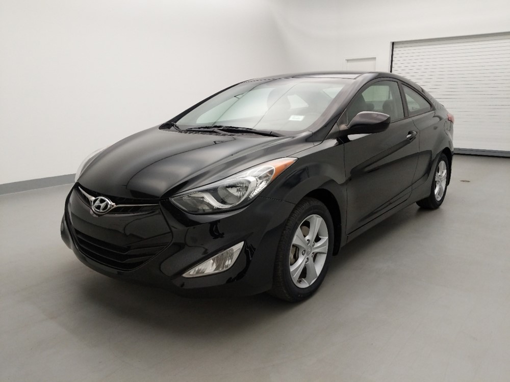 Used 2013 Hyundai Elantra Driver Front Bumper